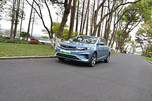 【一電試車】平均1公里1毛錢，試駕吉利帝豪GL PHEV
