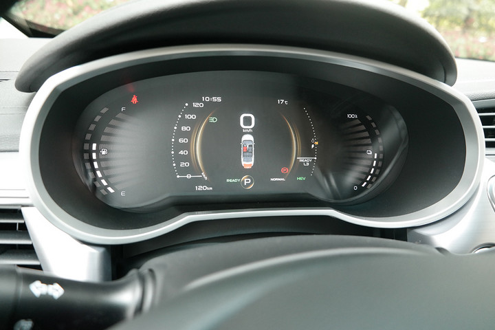 【一电试车】平均1公里1毛钱,试驾吉利帝豪G