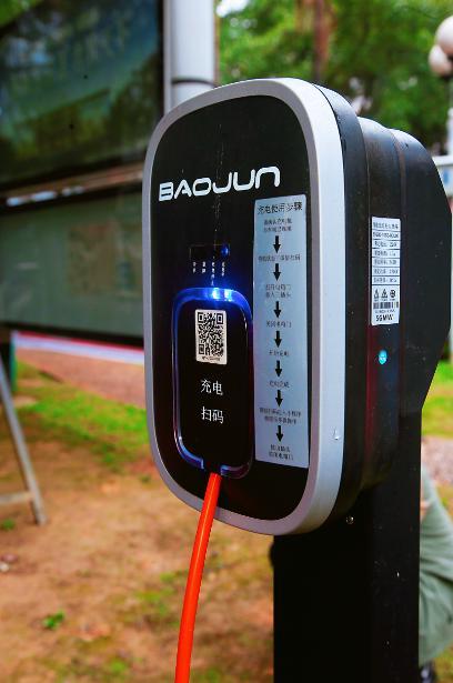 比PPT造車靠譜！寶駿一款兩座小車有2.9萬人參與研發(fā)