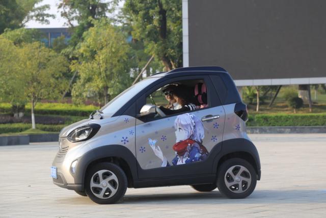 十月份微型車(chē)只賣(mài)出1.2萬(wàn)輛 寶駿新能源就賣(mài)了5081臺(tái) 占銷(xiāo)量一半