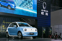 微型电动车选哪一款？欧拉R1续航351公里，快充只要40分钟