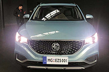 全国首辆名爵ZS纯电SUV到店实拍 3月正式上市/续航428km