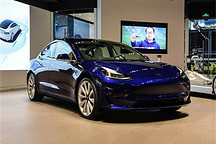 马斯克的逆袭之作？特斯拉Model 3 到店实拍