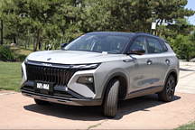 東風風神混動HEV皓極試駕 1擋變速器 怎么也弄出了32個擋位？