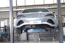 比亚迪海豹底盘全面解析 能PK特斯拉model3的只有它!