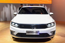 迈腾混动版来了，外观和燃油版一致，纯电续航63km，得30万？