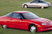 全球第一款量产电动车，续航208km，征服了世界却败在自己人手里