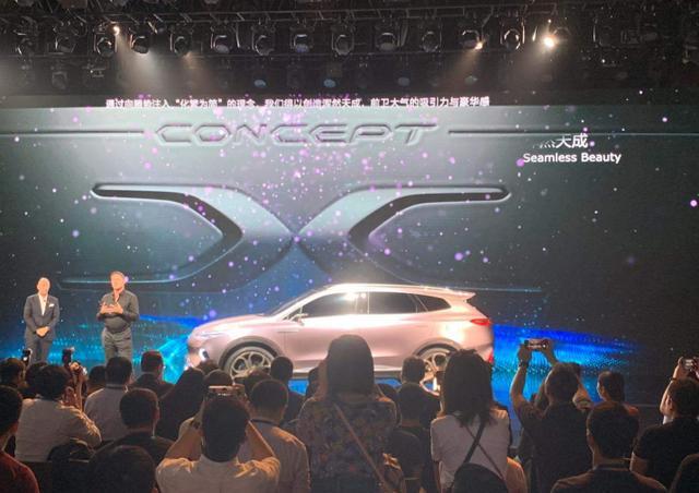 續(xù)航超500km,百公里加速小于5S，騰勢(shì)能否憑Concept X扭轉(zhuǎn)頹勢(shì)？
