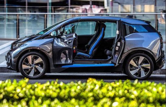 被人認成“Smart”！為何寶馬i3銷量遠不如特斯拉Model 3？