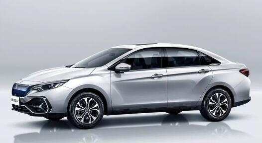 東風汽車旗下新能源車型，日產(chǎn)軒逸純電與<a class='link'  target='_blank'>啟辰D60 EV</a>如何選？