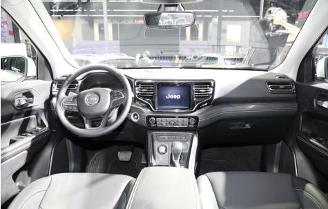 純電續航70km，全新Jeep指揮官PHEV亮相成都車展