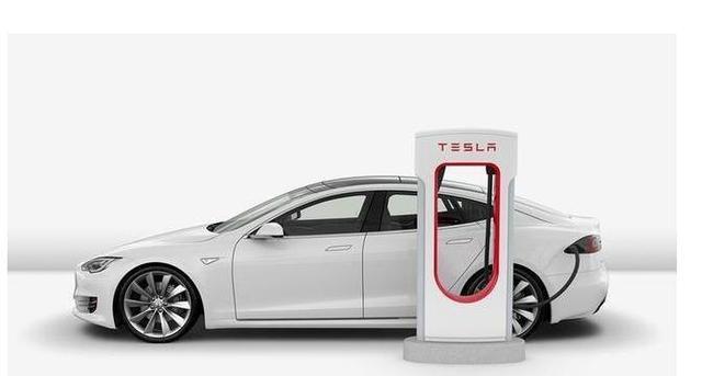 新能源純電動汽車剩多少電量再充電，可以延長動力電池使用壽命？