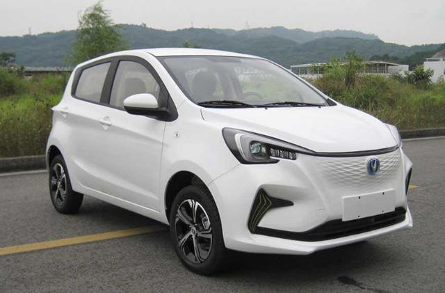 長安<a class='link'  target='_blank'>逸動EV</a>外觀升級，未來或推更長續(xù)航車型