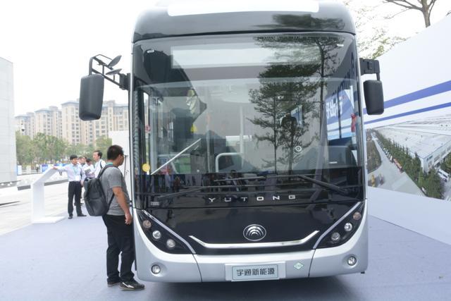 充氫3分鐘，續(xù)航400公里，福田、廣汽等氫燃料電池汽車亮相佛山