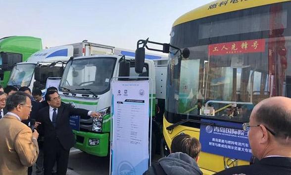 充氣3分鐘，續(xù)航500公里，上汽攜5款氫燃料汽車亮相青島