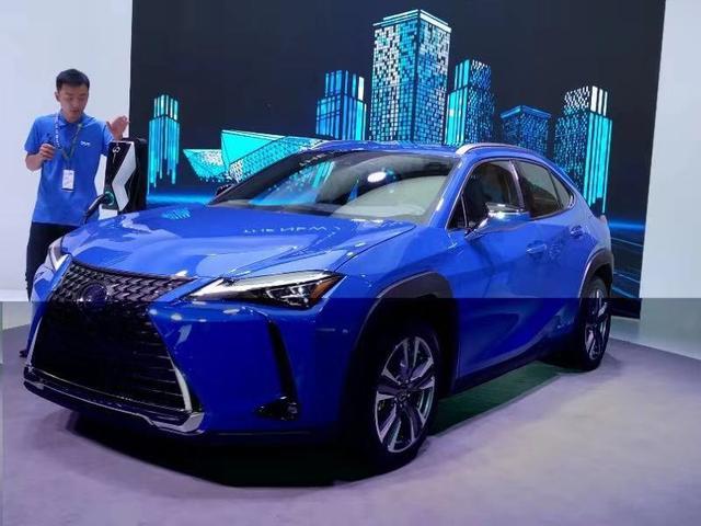廣州車(chē)展：續(xù)航可達(dá)400公里，雷克薩斯<a class='link'  target='_blank'>純電動(dòng)</a>車(chē)全球首發(fā)