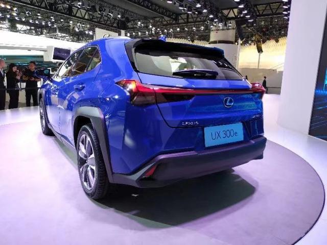 廣州車(chē)展：續(xù)航可達(dá)400公里，雷克薩斯純電動(dòng)車(chē)全球首發(fā)