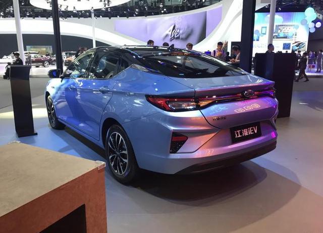 廣州車展：江淮嘉悅A5純電版首發(fā)，續(xù)航可達550公里