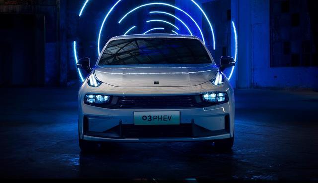 要年輕運動也要省油，3款動力強的插電混動轎車推薦