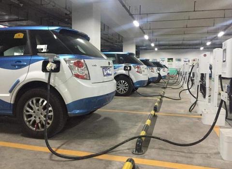 充电桩数量同比大增50%，这才是新能源车的未来？