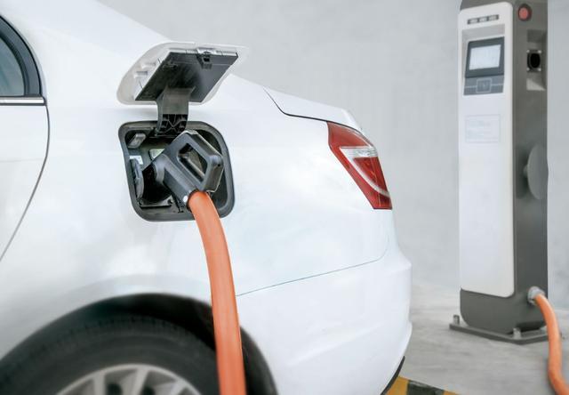 汽车消费增长，能让新能源车销量大涨吗？