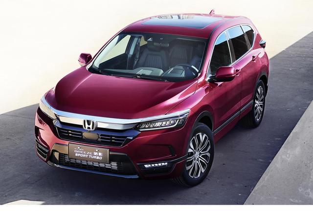 百公里油耗4.6升，標(biāo)配8安全氣囊，豐田新車(chē)反將本田一軍