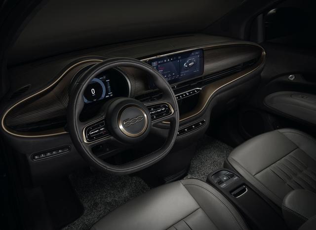 小車也能敞篷？菲亞特新車9秒破百，你會買嗎？