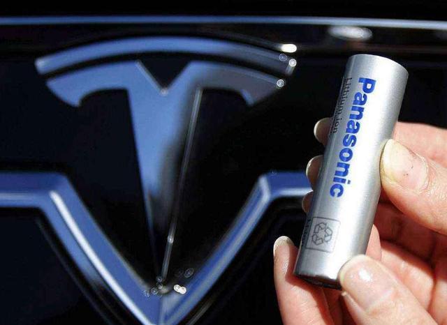 比亚迪2月销量下滑，掌握电池技术优势凸显，特斯拉想效仿