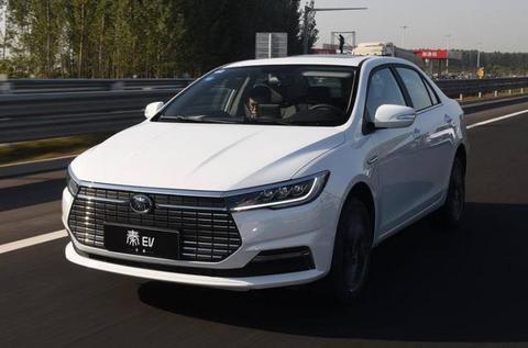 2月新能源车：特斯拉登顶，造车新势力抢眼，比亚迪王者归来