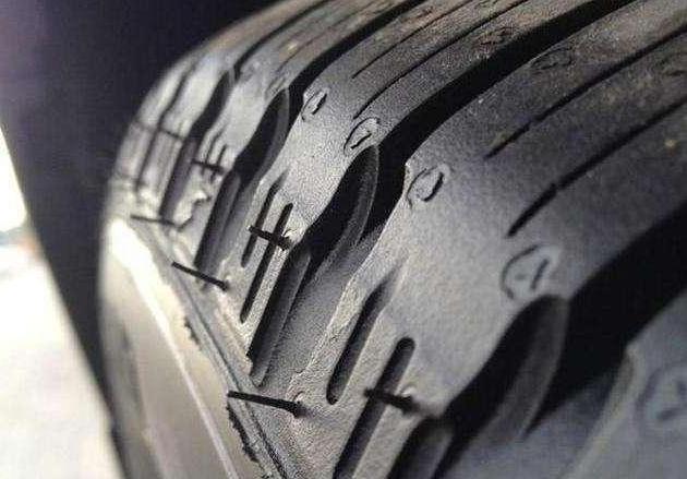 4招教你如何鑒別庫(kù)存車？