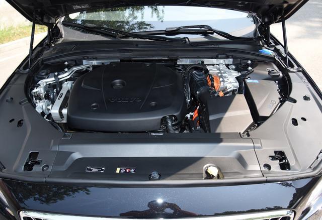 4.9秒破百油耗2.1升，沃爾沃新車歐洲上市，48萬起