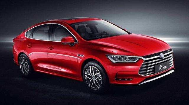 4月新能源車銷量下滑30%，純電動車“領(lǐng)跌”，特斯拉產(chǎn)量破萬