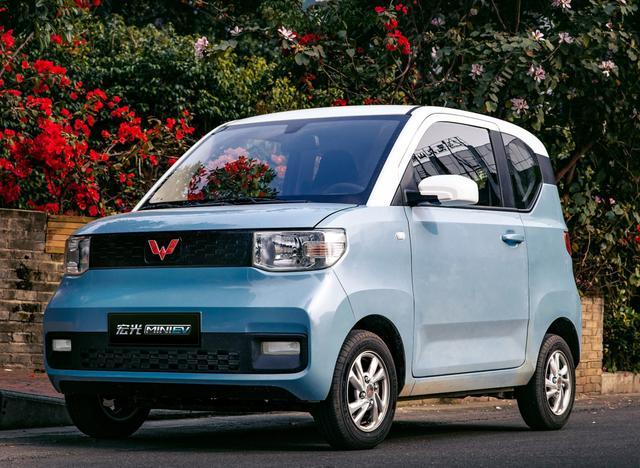 9小時內訂單突破1000輛，續航170公里的五菱電動車，開啟預售