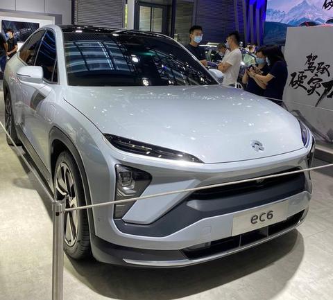 对标特斯拉MODEL Y的国产轿跑SUV，蔚来EC6亮相，下月上市