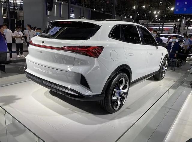 榮威高端SUV亮相車展，不僅支持5G和自動駕駛，實力也不錯
