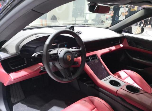 4秒破百售114.8萬，保時捷Taycan 4S深港澳大灣區(qū)車展亮相