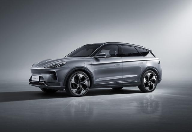 頭部車企“陷落”，6月銷量暴跌近9成，還能追上比亞迪嗎？