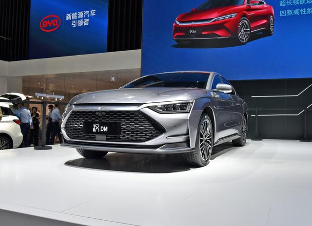 比亞迪<a class='link'  target='_blank'>漢DM</a>領(lǐng)銜，加速快還不用擔心續(xù)航的電動車，這幾款值得推薦