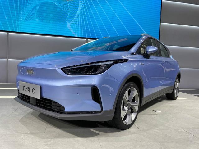 重插混輕純電，還沒(méi)有純電平臺(tái)，吉利汽車如何布局新能源？