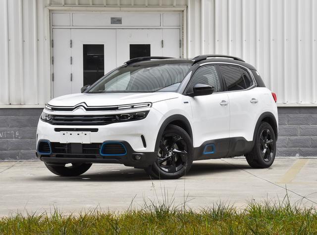 合資省油SUV，寶馬領(lǐng)銜標(biāo)致雪鐵龍緊隨其后，這三款車值得推薦