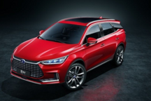 4月销售2.4万辆，增长近八成，比亚迪率先完成油转电的切换！