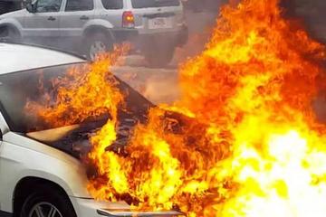 动力电池纳入“三包”后，还有必要买自燃险吗？专家：看质保时间