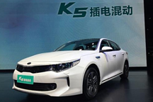 北汽再推精品轿车，空间大跑的远，挑战特斯拉有戏吗？