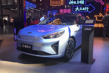 江淮嘉悦A5纯电版首发，续航可达550公里