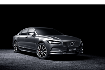 空间大配置高，3款值得推荐的豪华中大型新能源轿车