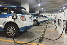 充电桩数量同比大增50%，这才是新能源车的未来？