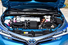 丰田卡罗拉又推新车，极致省油还不用摇号，预计18.18万元