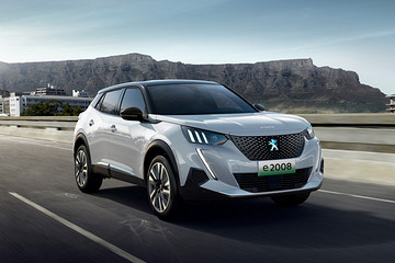 丰田标致如何选？40公里续航差价近5万，这是个问题