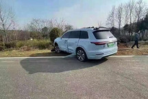 理想汽车被人恶意造谣断轴，恶意维权者究竟想干什么？