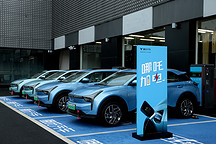 哪吒汽車一點不慌？明明年銷目標僅完成44%，明明月銷連續6個月滑落？